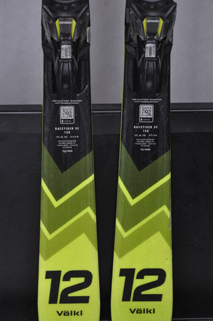 NARTY UŻYWANE VOLKL RACETIGER SC 24/25 + VMotion 12 158 cm NRC825