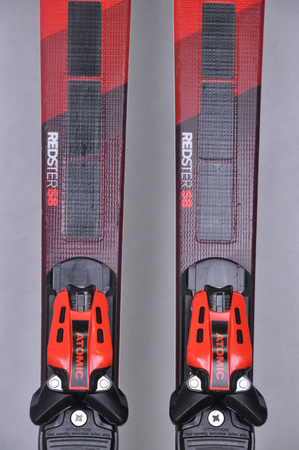 NARTY UŻYWANE ATOMIC REDSTER S8 + X12 GW 24/25 170 cm NRC165