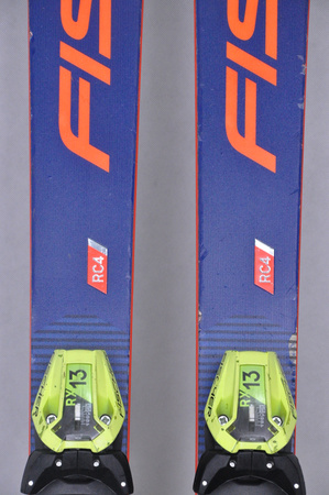 NARTY UŻYWANE FISCHER CURV GTX + RX 13 22/23 175 cm NRC1029