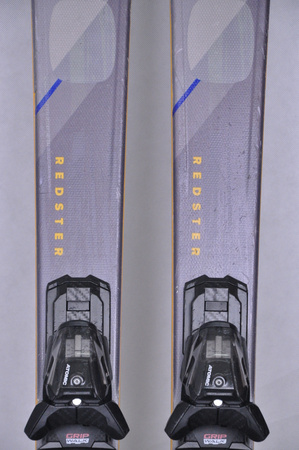 NARTY UŻYWANE REDSTER Q5 + M10 22/23 154 cm NRC588