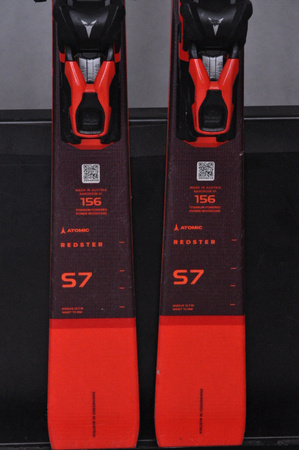 NARTY UŻYWANE ATOMIC REDSTER S7 + M12 GW 22/23 156 cm NRC715