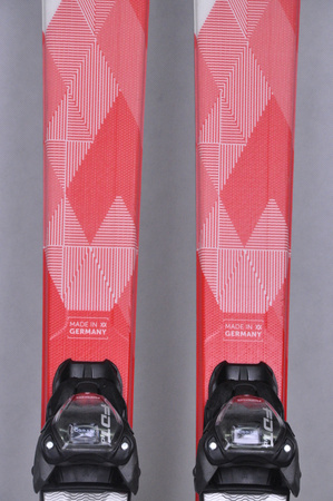NARTY UŻYWANE VOLKL DEACON 7.2 + FTD 10 21/22 172 cm NRC1085
