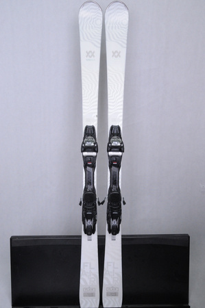 NARTY UŻYWANE VOLKL FLAIR SC 23/24 + Marker VMOTION 11 153 cm NRC292