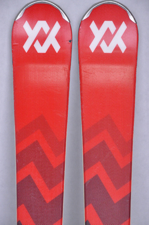 NARTY UŻYWANE VOLKL RACETIGER SRC + Motion 10 24/25 168 cm NRC225