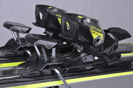 NARTY UŻYWANE VOLKL RACETIGER SC 24/25 + VMotion 12 158 cm NRC820