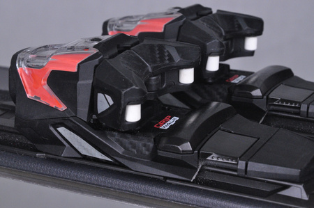 NARTY UŻYWANE ATOMIC REDSTER RX + M10 23/24 149 cm NRC1064