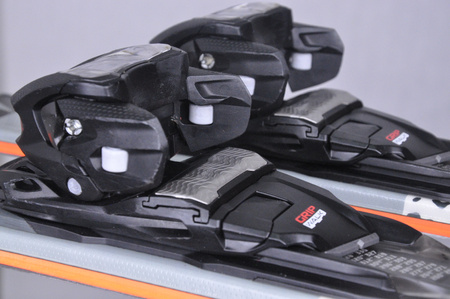 NARTY UŻYWANE VOLKL DEACON 75 + Motion 12 23/24 161 cm NRC127