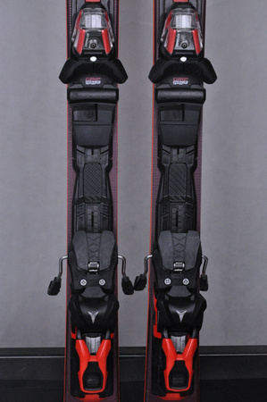 NARTY UŻYWANE ATOMIC REDSTER S7 + M12 GW 22/23 149 cm NRC710