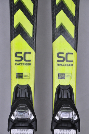 NARTY UŻYWANE VOLKL RACETIGER SC 23/24 + VMotion 12 158 cm NRC344