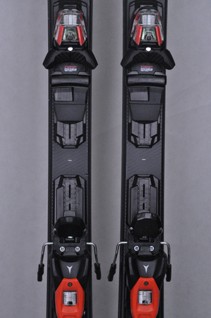 NARTY UŻYWANE ATOMIC REDSTER SC + M10 23/24 175 cm NRC496