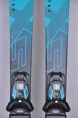 NARTY UŻYWANE ATOMIC REDSTER X5 + Atomic M10 GW 24/25 161 cm NRC305