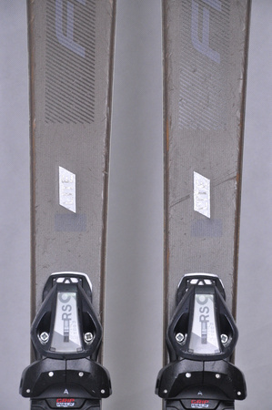 NARTY UŻYWANE FISCHER RC ONE 68 LITE + RS9 150 cm NRC635