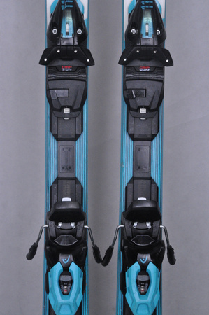 NARTY UŻYWANE HEAD WORLDCUP e.XSR + PR 11 23/24 170 cm NRC973