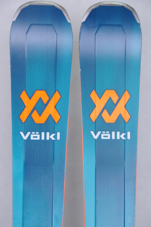NARTY UŻYWANE VOLKL DEACON 84 + LowRide XL 13 23/24 167 cm NRC241