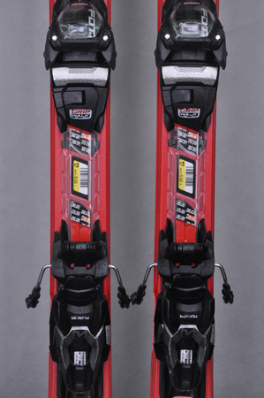 NARTY UŻYWANE VOLKL DEACON 7.2 + FTD 10 21/22 158 cm NRC1115