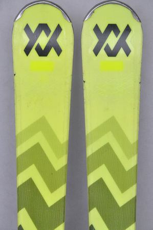 NARTY UŻYWANE VOLKL RACETIGER SC 24/25 + VMotion 12 172 cm NRC835