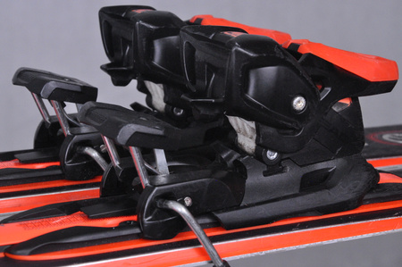 NARTY UŻYWANE HEAD SUPERSHAPE ERALLY + PRD12 23/24 163 cm NRC526
