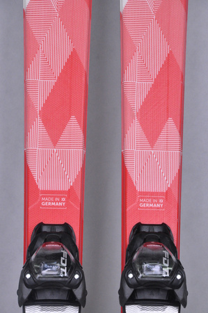 NARTY UŻYWANE VOLKL DEACON 7.2 + FTD 10 21/22 172 cm NRC1092