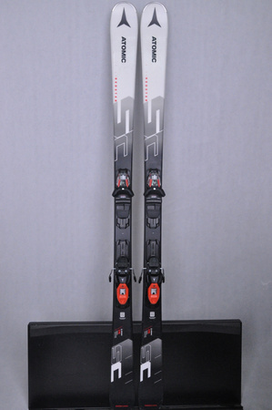 NARTY UŻYWANE ATOMIC REDSTER SC + M10 23/24 175 cm NRC495