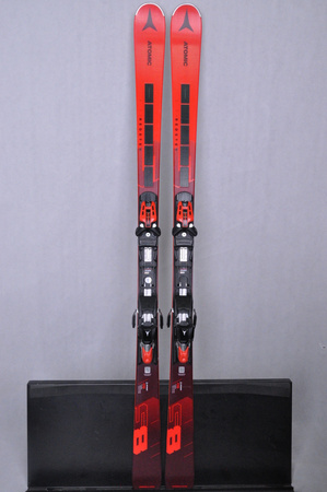 NARTY UŻYWANE ATOMIC REDSTER S8 + X12 GW 23/24 170 cm NRC143