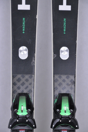 NARTY UŻYWANE HEAD SUPERSHAPE E. MAGNUM + Head PRD12 24/25 177 cm NRC539