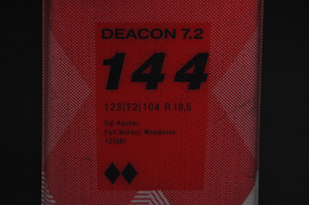 NARTY UŻYWANE VOLKL DEACON 7.2 + FTD 10 21/22 144 cm NRC1150