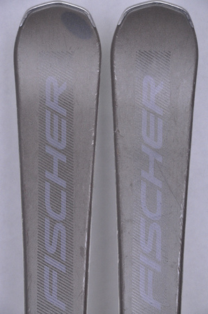 NARTY UŻYWANE FISCHER RC ONE 68 LITE + RS9 143 cm NRC634
