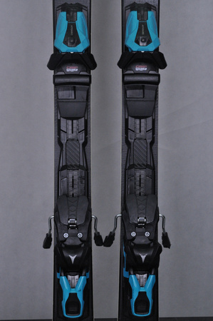 NARTY UŻYWANE ATOMIC REDSTER X7 + Atomic MI12 GW 24/25 162 cm NRC280