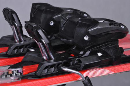 NARTY UŻYWANE VOLKL DEACON 7.2 + FTD 10 21/22 158 cm NRC1119