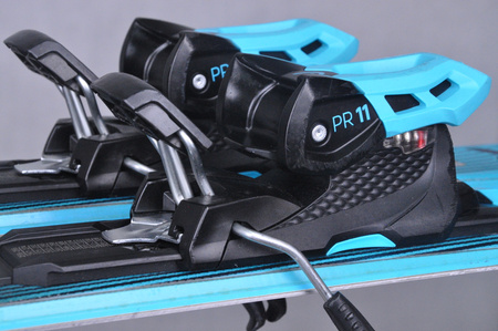 NARTY UŻYWANE HEAD WORLDCUP e.XSR + PR 11 24/25 156 cm NRC931