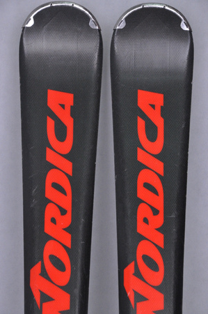 NARTY UŻYWANE NORDICA SPITFIRE 73 24/25 + Marker TP2 10 174 cm NRC907