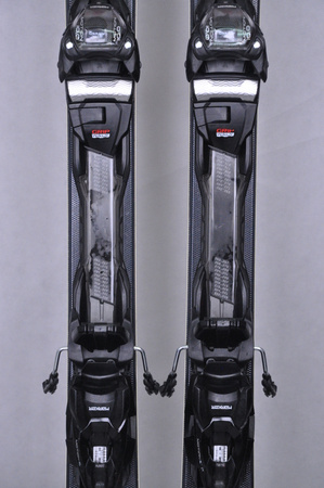 NARTY UŻYWANE VOLKL RACETIGER SRC + Motion 10 24/25 163 cm NRC212