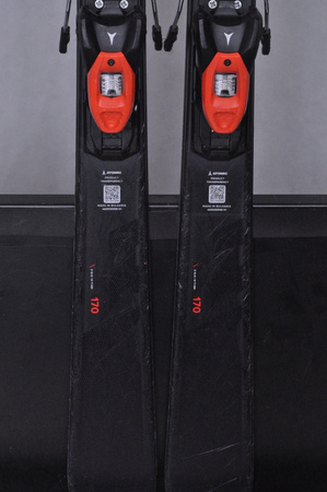 NARTY UŻYWANE ATOMIC REDSTER RX + M10 23/24 170 cm NRC1042