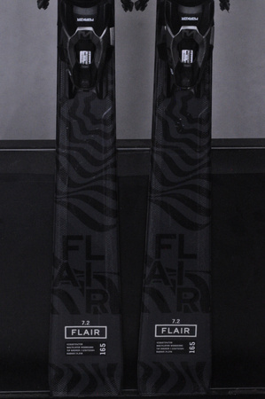 NARTY UŻYWANE VOLKL FLAIR 7.2 21/22 + FDT 10 165 cm NRC1155