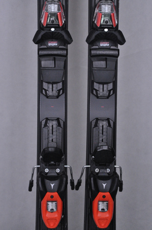 NARTY UŻYWANE ATOMIC REDSTER RX + M10 23/24 170 cm NRC1042