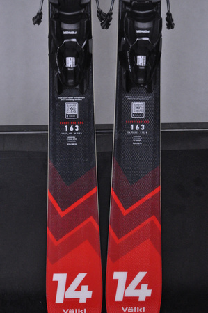 NARTY UŻYWANE VOLKL RACETIGER SRC + Motion 10 24/25 163 cm NRC550