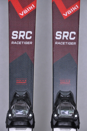 NARTY UŻYWANE VOLKL RACETIGER SRC + Motion 10 24/25 173 cm NRC228