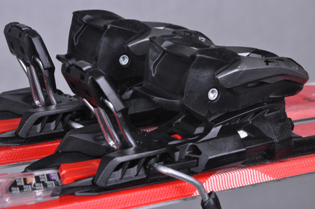 NARTY UŻYWANE VOLKL DEACON 7.2 + FTD 10 21/22 158 cm NRC1133