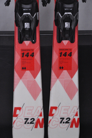 NARTY UŻYWANE VOLKL DEACON 7.2 + FTD 10 21/22 144 cm NRC1150