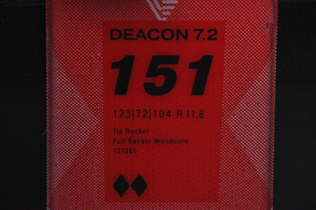 NARTY UŻYWANE VOLKL DEACON 7.2 + FTD 10 21/22 151 cm NRC1143