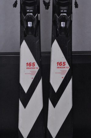 NARTY UŻYWANE VOLKL DEACON 7.2 + FTD 10 23/24 165 cm NRC1190