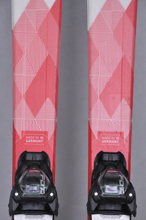 NARTY UŻYWANE VOLKL DEACON 7.2 + FTD 10 21/22 158 cm NRC1118