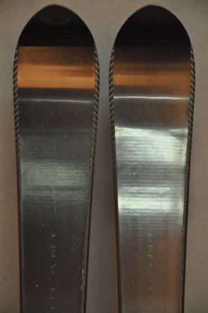 NARTY UŻYWANE VOLANT PLATINUM + FT 12 20/21 149 cm NRC630