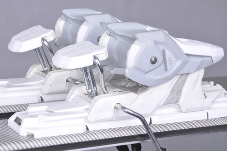 NARTY UŻYWANE ATOMIC CLOUD PRO + M10 22/23 157 cm NRC707