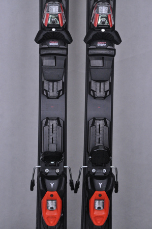 NARTY UŻYWANE ATOMIC REDSTER RX + M10 23/24 170 cm NRC1039