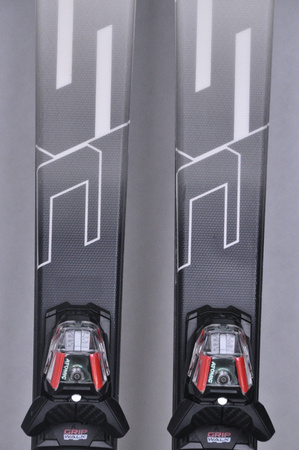 NARTY UŻYWANE ATOMIC REDSTER SC + M10 23/24 175 cm NRC490