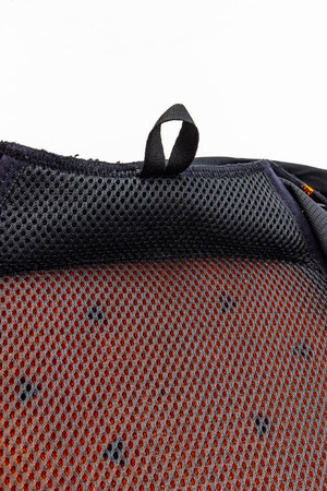 OCHRANIACZ CLOVER BACKPROTECTOR Black 2026