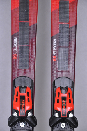 NARTY UŻYWANE ATOMIC REDSTER S8 + X12 GW 24/25 170 cm NRC164