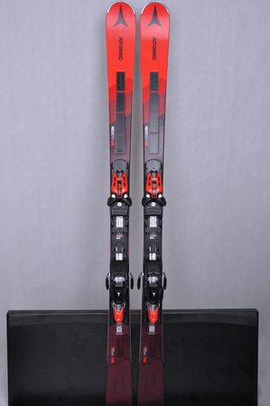 NARTY UŻYWANE ATOMIC REDSTER S8 + X12 GW 24/25 149 cm NRC147
