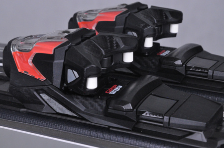 NARTY UŻYWANE ATOMIC REDSTER SC + M10 23/24 154 cm NRC480